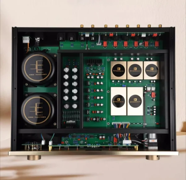 Referenz Accuphase C-2000 Vollständig Symmetrischer Class-A Hi-Fi-Vorverstärker Mit Höhen- Und Bassregelung Und Fernbedienung
